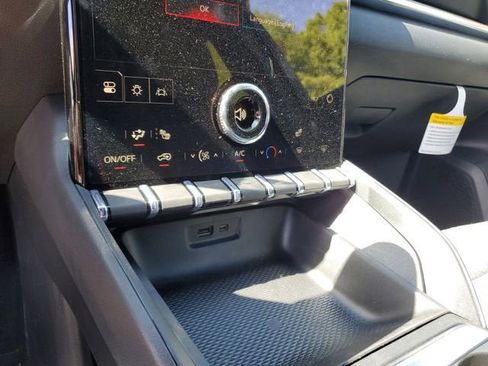 New 2026 GMC Terrain Elevation FWD image 23