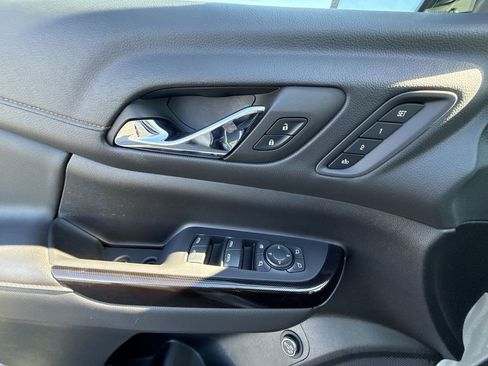 Certified 2023 GMC Acadia AT4 w/ Preferred Package image 30