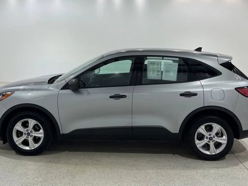 Used 2021 Ford Escape S FWD image 2