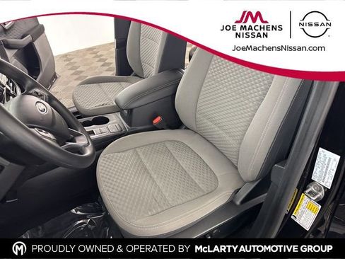 Used 2020 Ford Escape SE image 18