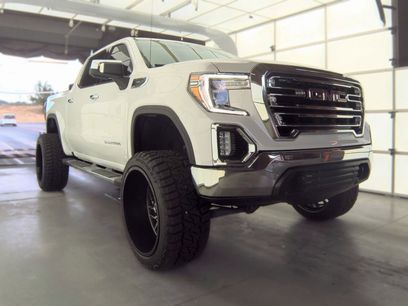 Used 2019 GMC Sierra 1500 SLT w/ SLT Premium Package
