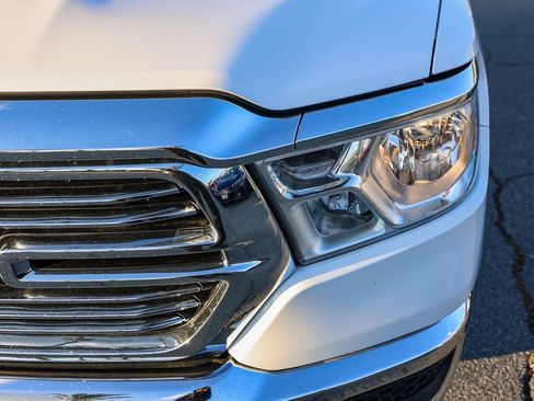 Used 2024 RAM 1500 Laramie image 10