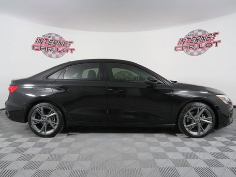 Used 2024 Audi A3 2.0T Premium image 8