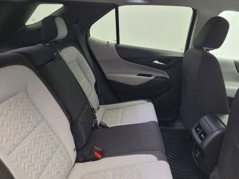 Used 2023 Chevrolet Equinox LS w/ LS Convenience Package FWD image 19