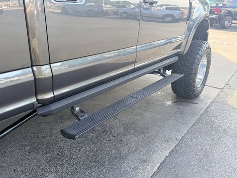 Used 2020 Ford F250 Lariat AWD/4WD image 16