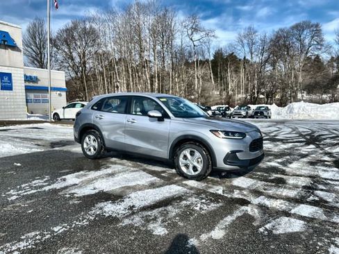 Used 2023 Honda HR-V LX image 11