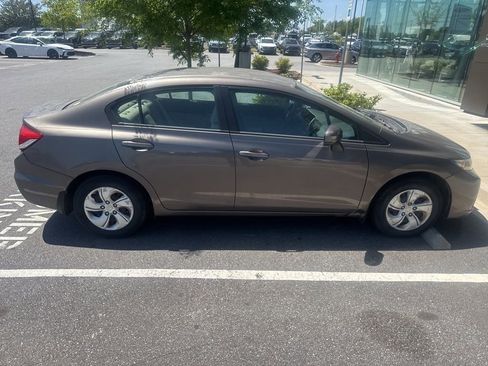 Used 2014 Honda Civic LX image 2