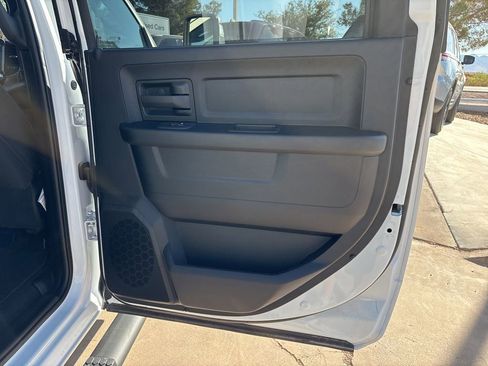 New 2025 RAM 2500 Tradesman AWD/4WD image 21