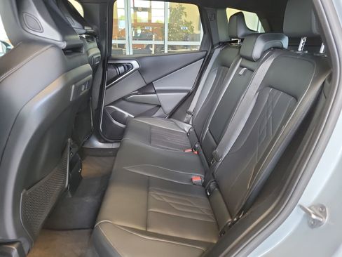 Used 2025 BMW X3 xDrive30i w/ Premium Package AWD/4WD image 16