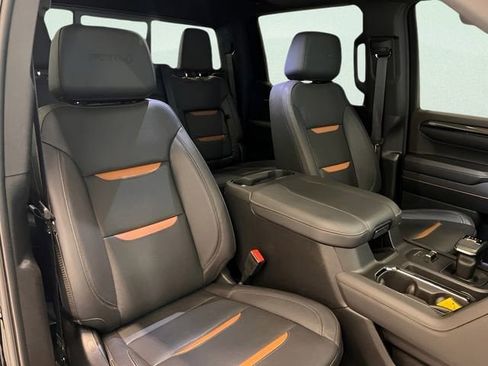 Certified 2024 GMC Sierra 1500 AT4 w/ Technology Package AWD/4WD image 12