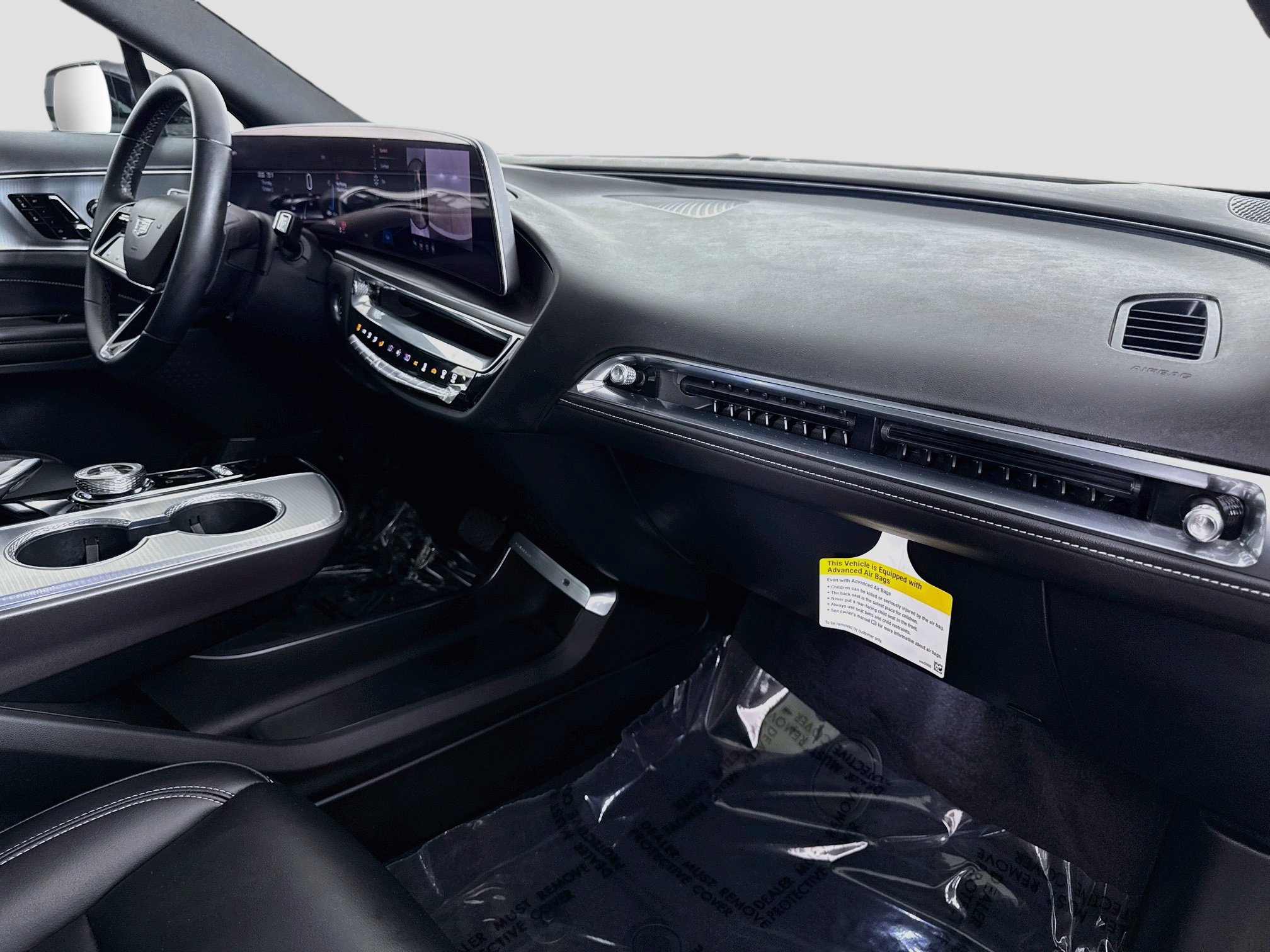Used 2024 Cadillac Lyriq Tech w/ Driver Assist Package RWD image 32