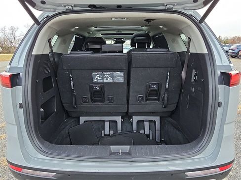 Certified 2024 Kia Carnival SX Prestige image 34