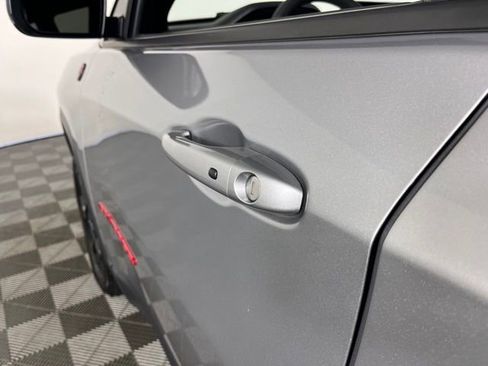 Used 2024 Jeep Compass Trailhawk image 13