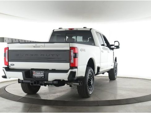 Used 2025 Ford F250 Platinum AWD/4WD image 7