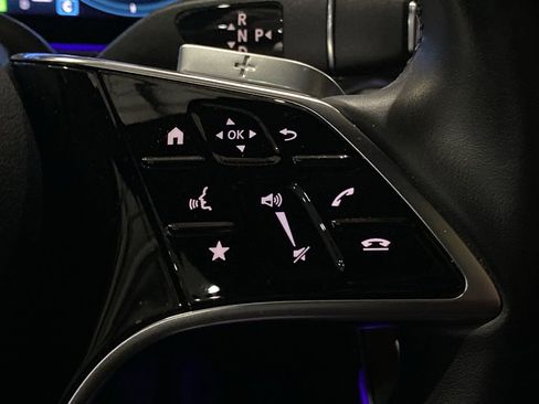 Used 2022 Mercedes-Benz E 450 4MATIC Sedan image 12