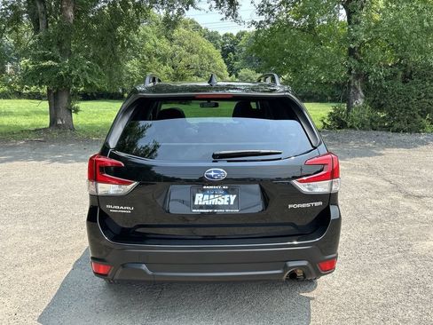 Certified 2023 Subaru Forester Premium AWD/4WD image 26
