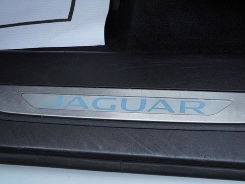 Used 2020 Jaguar F-PACE Premium AWD/4WD image 19