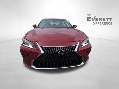 Used 2024 Lexus ES 350 w/ Premium Package FWD image 2