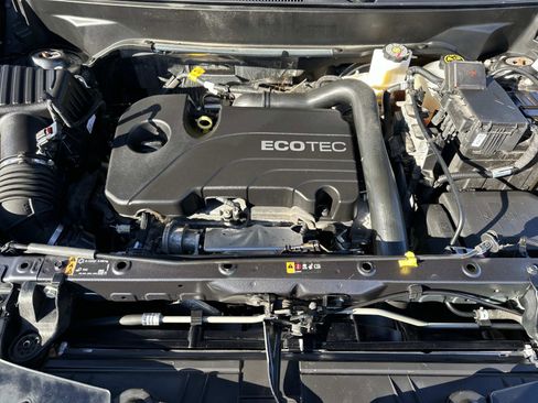 Certified 2022 Chevrolet Equinox Premier w/ LPO, Floor Liner Package image 12