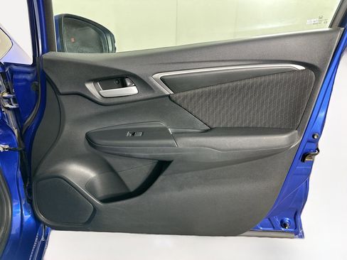 Used 2019 Honda Fit EX image 30