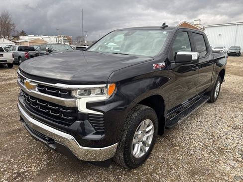 Used 2023 Chevrolet Silverado 1500 LT image 1