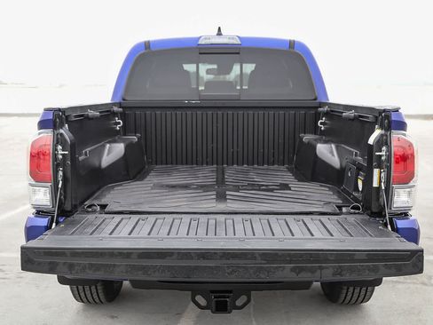 Certified 2023 Toyota Tacoma TRD Sport image 26