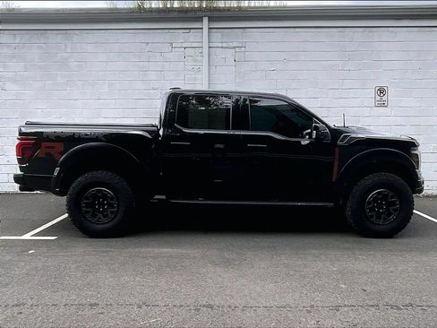 Used 2025 Ford F150 Raptor w/ Equipment Group 803A Raptor R AWD/4WD image 6