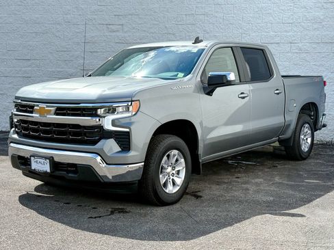 Used 2026 Chevrolet Silverado 1500 LT AWD/4WD image 3
