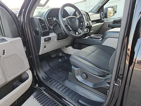 Used 2018 Ford F150 XL w/ Equipment Group 101A Mid AWD/4WD image 29