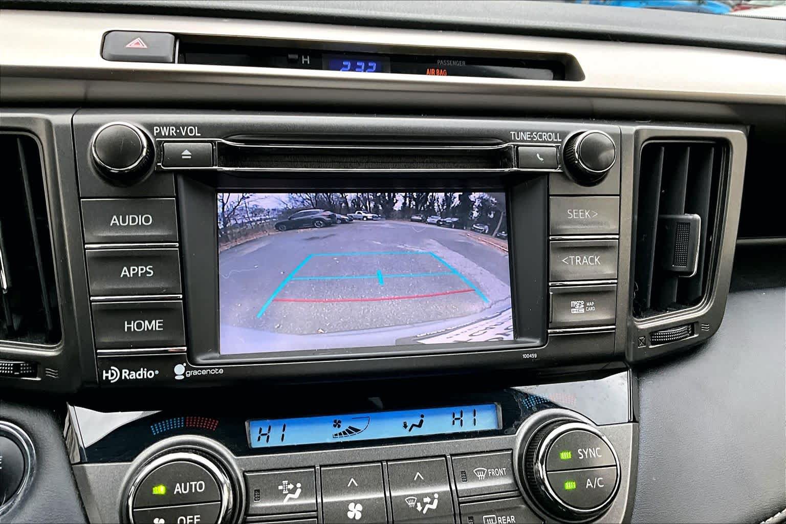 Used 2015 Toyota RAV4 Limited AWD/4WD image 27