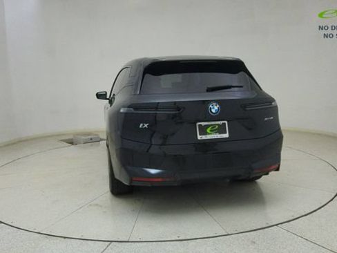 Used 2024 BMW iX xDrive50 w/ Sport Package AWD/4WD image 71