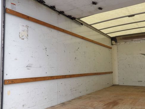 Used 2021 GMC Savana 3500 Extended w/ Power Convenience Package image 37