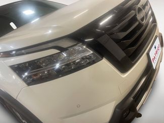 Used 2023 Nissan Pathfinder SL w/ Lighting Package (N92) AWD/4WD video 2