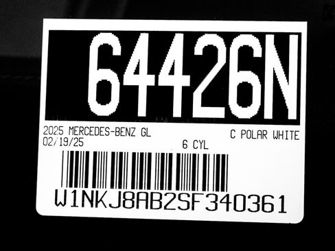 New 2025 Mercedes-Benz GLC 63 AMG S image 27