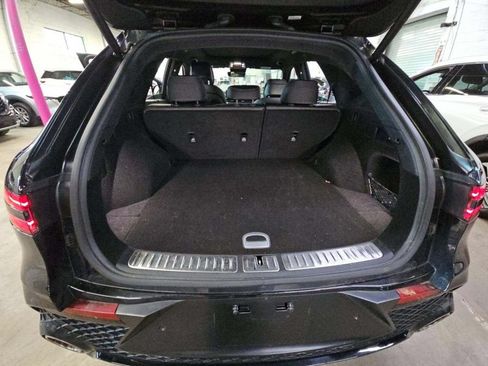 Used 2023 Genesis GV70 3.5T Sport w/ Sport Prestige Package AWD/4WD image 14