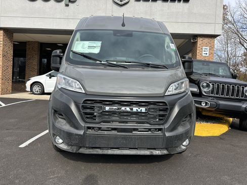 New 2025 RAM ProMaster 2500 w/ Crew Van Package image 21