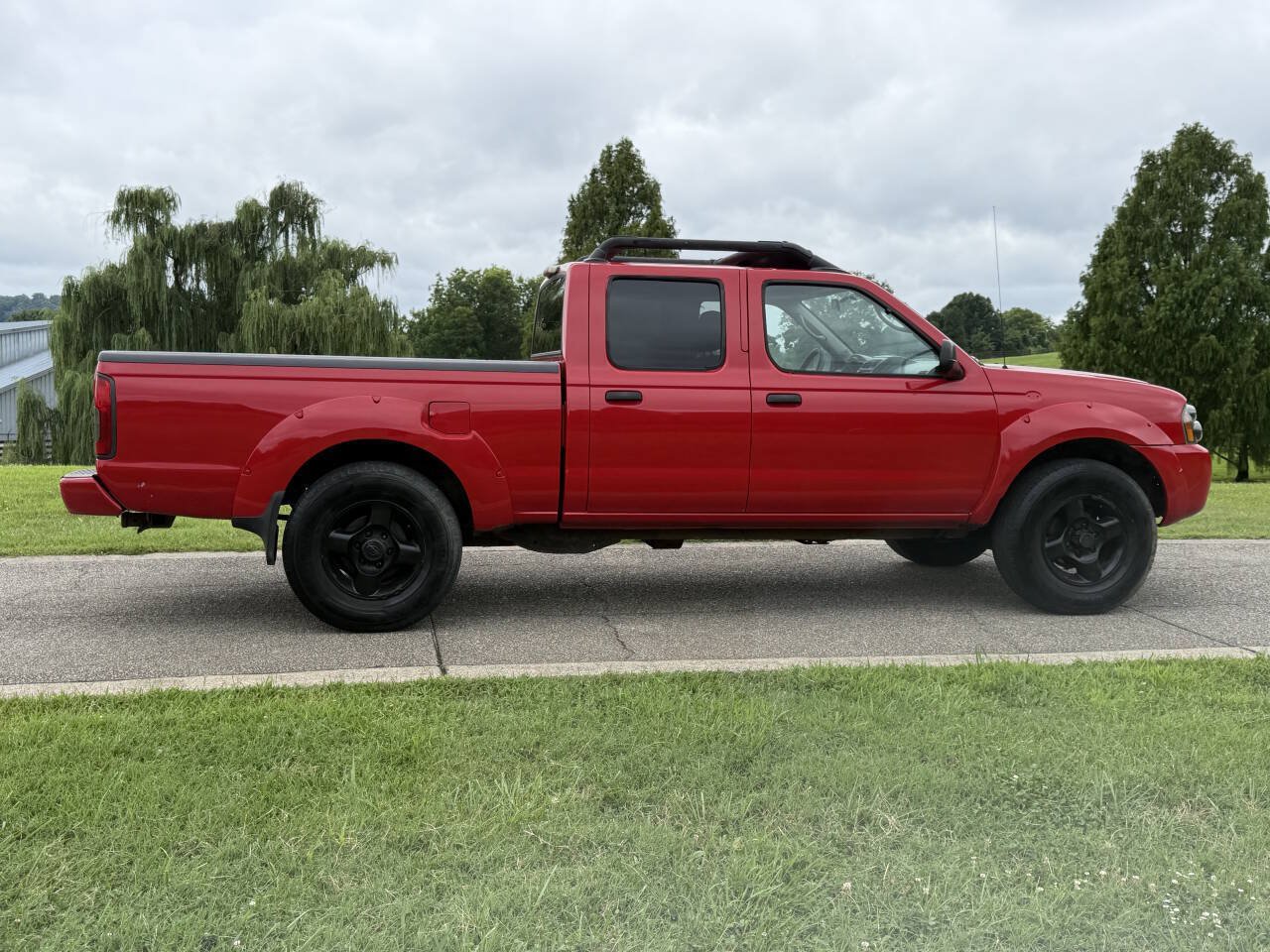 Used 2002 Nissan Frontier SVE AWD/4WD image 13
