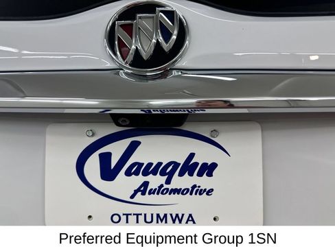 Used 2023 Buick Enclave Premium AWD/4WD image 18