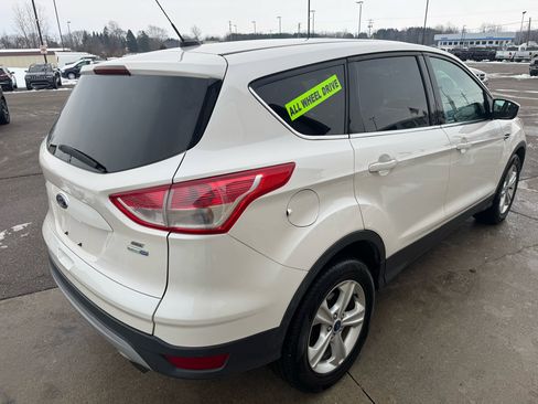 Used 2014 Ford Escape SE image 5