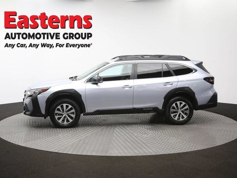 Used 2023 Subaru Outback Premium AWD/4WD image 59