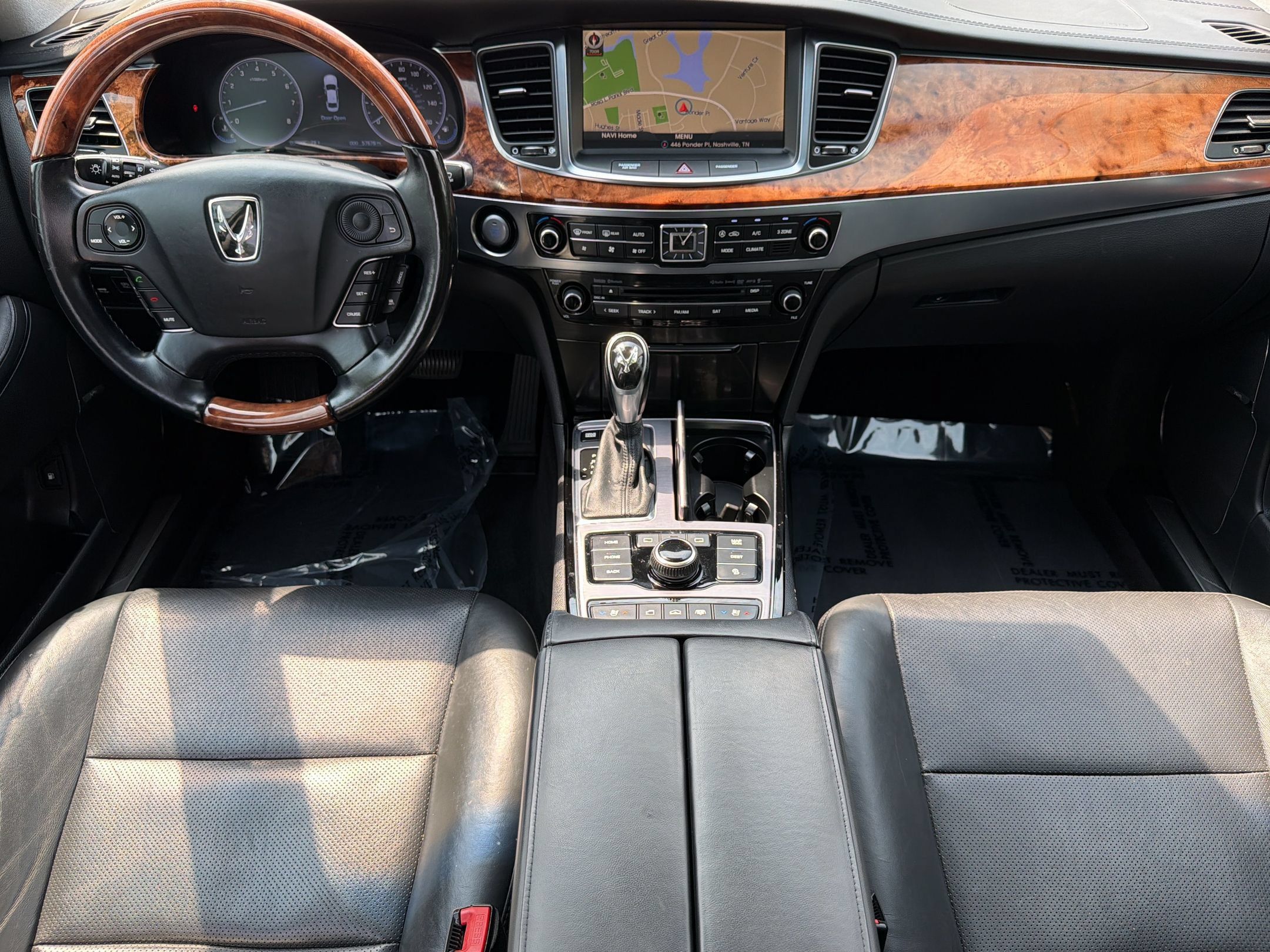 Used 2014 Hyundai Equus Ultimate RWD image 16