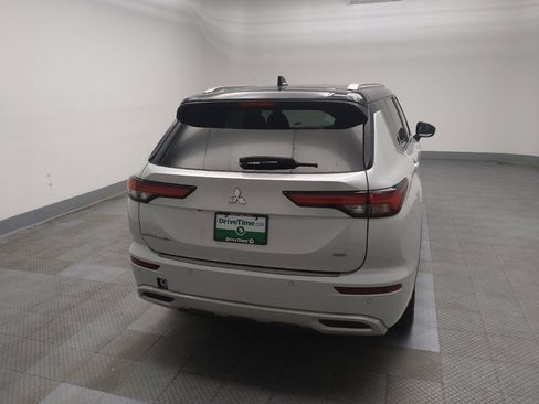 Used 2023 Mitsubishi Outlander SEL AWD/4WD image 7