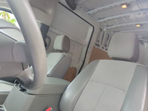 Used 2021 Nissan NV 2500 SV w/ Back Door Glass Package RWD image 20