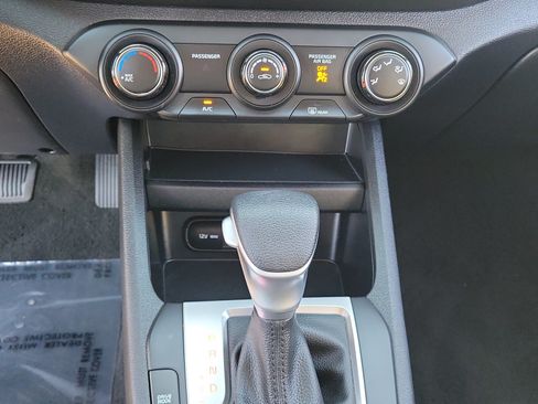 Used 2023 Kia Forte LXS w/ LXS Technology Package FWD image 21