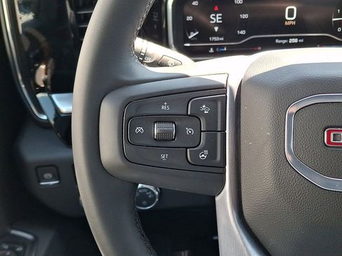 Used 2025 GMC Sierra 1500 SLE w/ X31 Off-Road Package AWD/4WD image 20