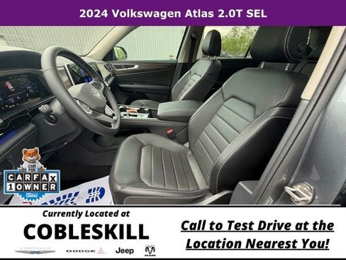 Used 2024 Volkswagen Atlas SEL AWD/4WD image 18