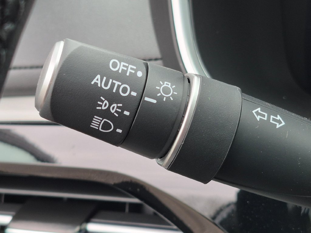 Used 2026 Acura MDX w/ Technology Package AWD/4WD image 19