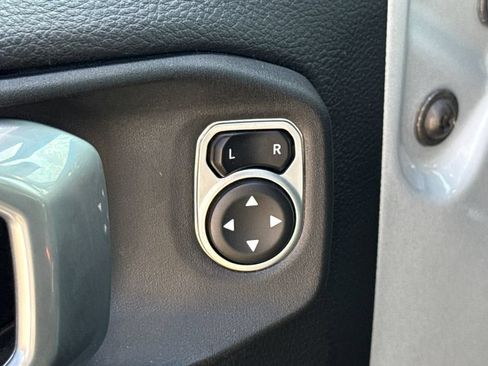 Used 2022 Jeep Wrangler Unlimited Sahara w/ LED Lighting Group AWD/4WD image 22