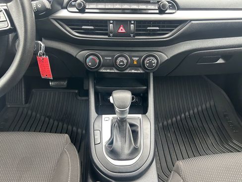 Used 2021 Kia Forte Sedan FWD image 15