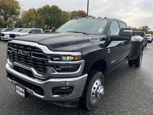 New 2026 RAM 3500 Big Horn image 6